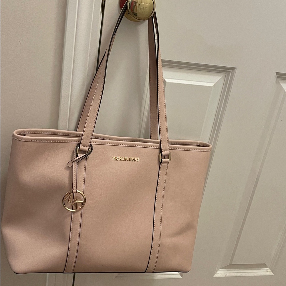 Michael Kors Blush Pink Shoulder Bag